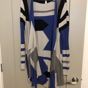 Long abstract sweater cardigan